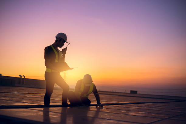 Best Commercial Roofing Services  in Riddle, OR